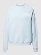 PEQUS Sweatshirt mit Label-Print Modell 'Mythic' in Hellblau, Größe S
