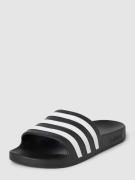 ADIDAS SPORTSWEAR Slides mit labeltypischen Streifen Modell 'ADILETTE ...
