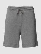 BOSS Orange Shorts mit Label-Patch Modell 'Sewalk' in Hellgrau, Größe ...