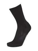 Falke Socken aus Schurwollmischung Modell 'Airport Sock' in Black, Grö...