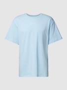 KARL KANI T-Shirt mit Label-Stitching in Hellblau, Größe XS
