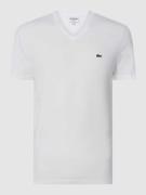 Lacoste Regular Fit T-Shirt mit V-Ausschnitt in Weiss, Größe XS