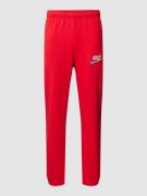 Nike Sweatpants mit Label-Stitching in Rot, Größe L