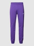 Nike Sweatpants mit Label-Stitching in Violett, Größe XS