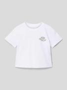 Rip Curl Cropped T-Shirt mit Label-Print auf der Rückseite in Weiss, G...