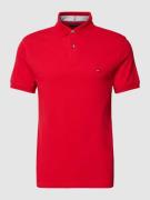 Tommy Hilfiger Poloshirt mit Label-Stitching in Rot, Größe M