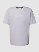 CK Calvin Klein T-Shirt mit Label-Print Modell 'HERO' in Lavender, Grö...