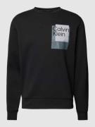 CK Calvin Klein Sweatshirt mit Label-Print Modell 'OVERLAY BOX' in Bla...