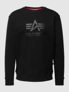 Alpha Industries Sweatshirt mit Label-Print Modell 'CARBON' in Black, ...