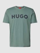 HUGO T-Shirt mit Motiv-Print und Logo-Print sowie Regular Fit in Mint,...
