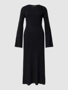 Gestuz Kleid mit figurbetonter Passform aus Strick in Black, Größe XS