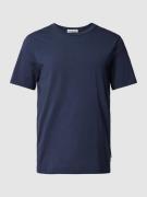 Armedangels T-Shirt im unifarbenen Design Modell 'JAAMES' in Marine, G...