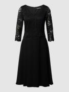 Vera Mont Knielanges Cocktailkleid mit 3/4-Arm in Black, Größe 38