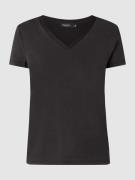 Soaked in Luxury T-Shirt aus Modalmischung Modell 'Columbine' in Black...