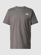 The North Face T-Shirt mit Label-Print Modell 'REDBOX' in Anthrazit, G...