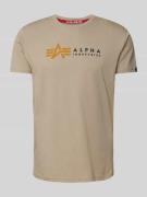 Alpha Industries T-Shirt mit Label-Print in Beige, Größe XS