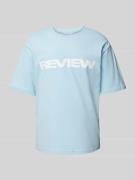 REVIEW T-Shirt mit Rundhalsausschnitt in Eisblau, Größe M