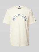 Tommy Hilfiger T-Shirt mit Label-Print in Beige, Größe S
