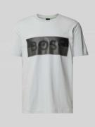 BOSS Green T-Shirt mit Label-Print in Hellgrau, Größe L