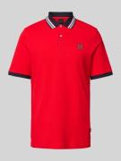 bugatti Poloshirt mit Kontrastbesatz in Rot, Größe S
