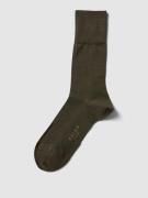 Falke Socken in melierter Optik in Oliv, Größe 39/40