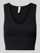 Only Crop Top mit Feinripp Modell 'GWEN' in Black, Größe S