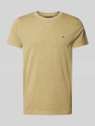 Tommy Hilfiger T-Shirt mit Label-Stitching in Oliv, Größe S