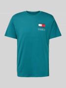 Tommy Jeans T-Shirt mit Label-Print in Petrol, Größe S