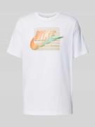 Nike T-Shirt mit Label-Print in Offwhite, Größe L