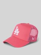 New Era Trucker Cap mit Motiv-Stitching Modell 'LEAGUE' in Pink, Größe...