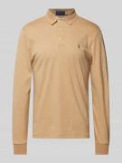 Polo Ralph Lauren Poloshirt mit Label-Stitching in Camel, Größe M