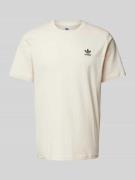 adidas Originals T-Shirt mit Label-Stitching in Offwhite, Größe L