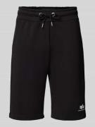 Alpha Industries Regular Fit Sweatshorts mit Label-Print in Black, Grö...