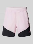 Nike Sweatshorts mit Label-Print in Rosa, Größe L