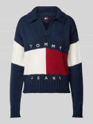 Tommy Jeans Strickpullover mit Umlegekragen und V-Ausschnitt in Dunkel...