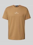 Polo Ralph Lauren Regular Fit T-Shirt mit Label-Stitching in Camel, Gr...