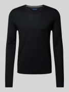 Christian Berg Men Strickpullover mit V-Ausschnitt in Black, Größe 3XL