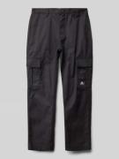 CHAMPION Regular Fit Cargohose mit Label-Patch in Black, Größe 128