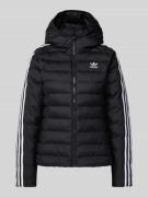 adidas Originals Slim Fit Steppjacke mit Label-Stitching in Black, Grö...