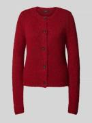 Vero Moda Regular Fit Strickjacke mit Wollanteil und Knopfleiste Model...