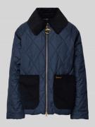 Barbour Steppjacke Modell 'DALROY'  mit Umlegekragen und Eingrifftasch...