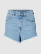 Review Jeansshorts mit ausgefransten Abschlüssen in Hellblau, Größe S