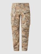 G-Star Raw Tapered Fit Cargohose mit Camouflage-Muster Modell 'Rovic' ...