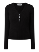 EDITED Pullover aus Viskosemischung Modell 'Alesia' in Black, Größe 34