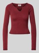 Guess Jeans Cropped Longsleeve mit V-Ausschnitt in Bordeaux, Größe L