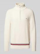 Tommy Hilfiger Strickpullover mit Label-Stitching in Ecru, Größe L