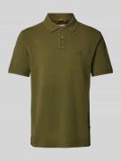 camel active Regular Fit Poloshirt mit Logo-Stitching in Oliv, Größe L