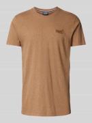 Superdry T-Shirt mit Label-Stitching in Beige, Größe XXL
