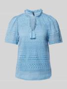 Vero Moda T-Shirt mit Lochmuster Modell 'HONEY' in Hellblau, Größe S