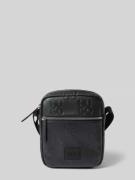 HUGO Crossbody Bag mit Allover-Logo-Prägung Modell 'ETHON' in Black, G...